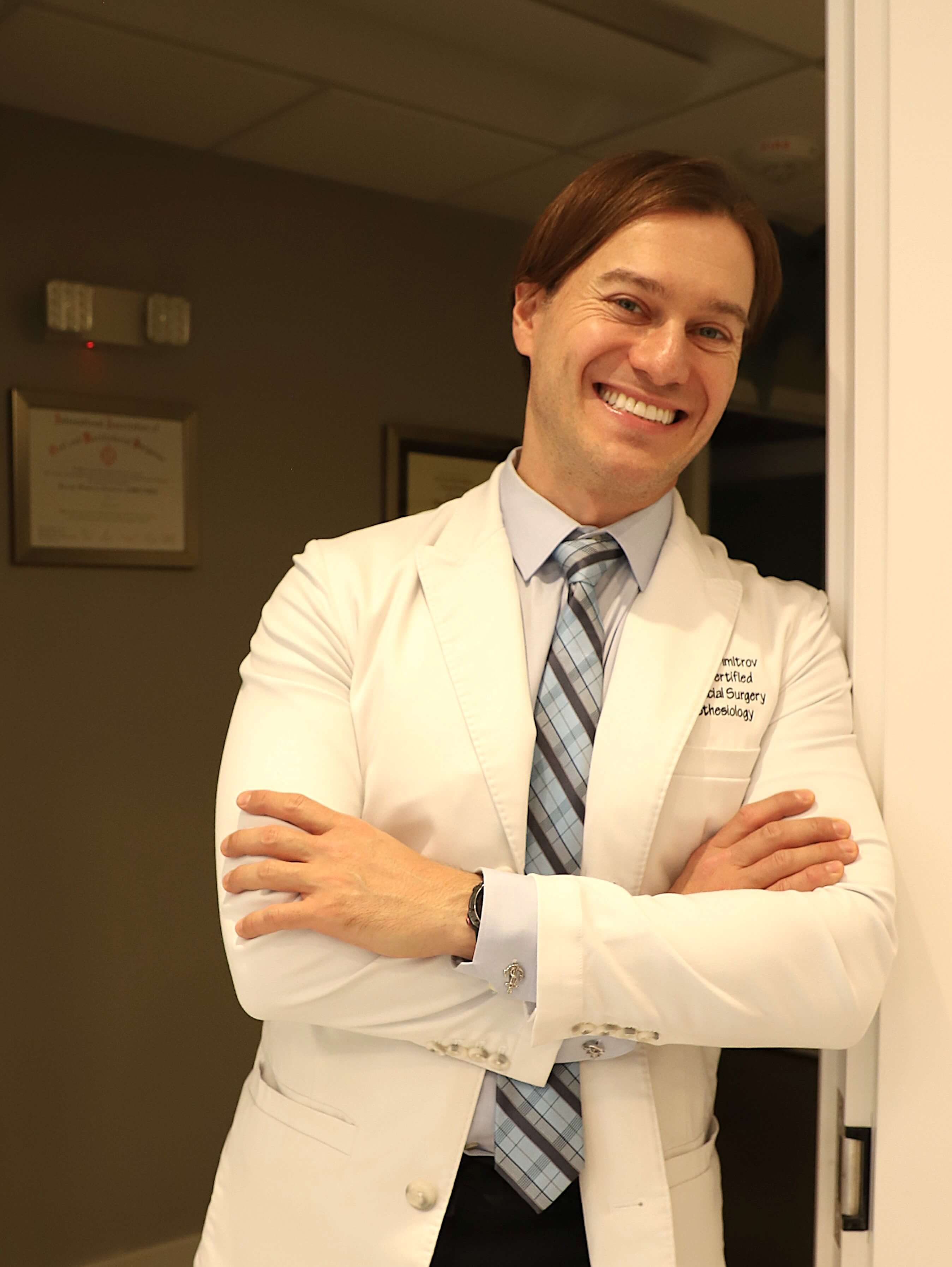 Oral Surgeon vs Dentist: What Is the Difference?